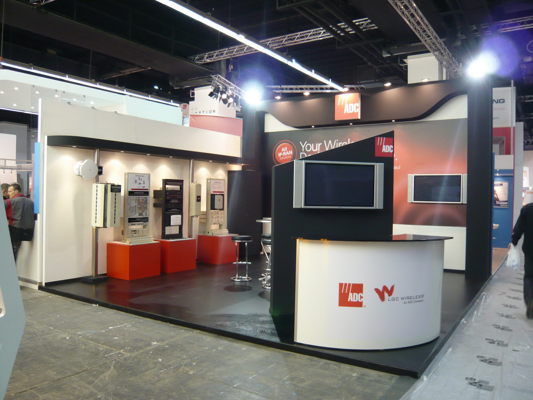 stand MWC ADC_WIRELESS