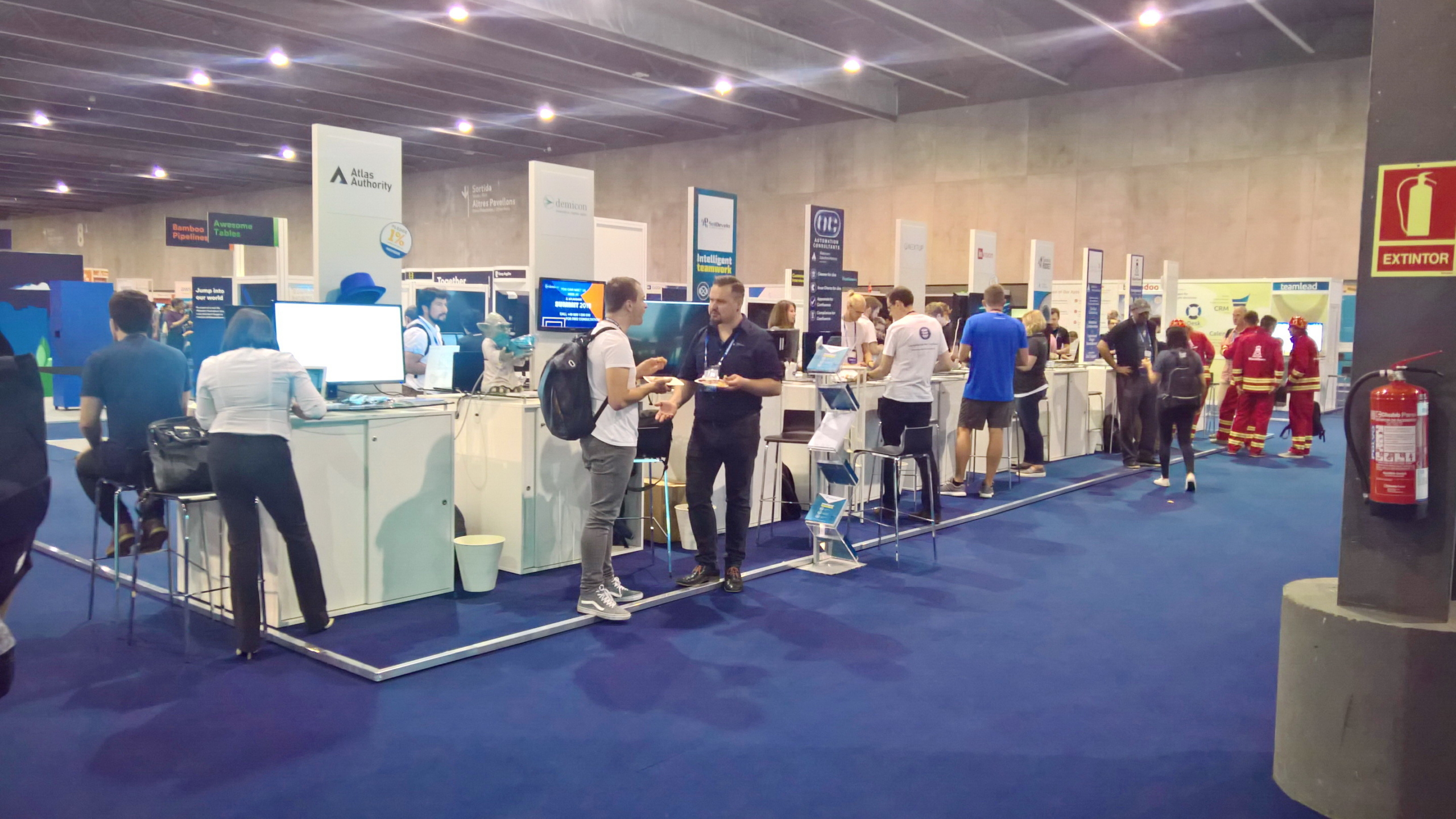 Montaje de stands para ATLASSIAN